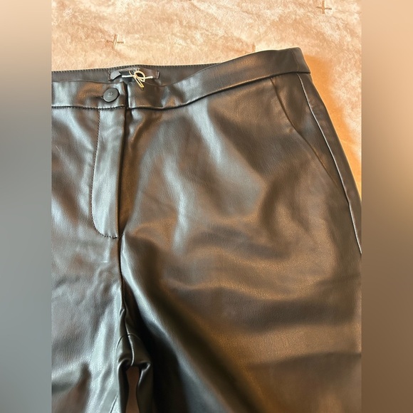 NWT Esprit Women’s Faux Leather Pants Size 6 Straight Leg Black Biker Rocker - Picture 3 of 11